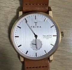 稼働中TRIWA FALKEN 腕時計 クォーツ ブラウンのサムネイル