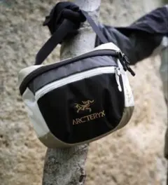 ARC'TERYX アーバンファニーBEAMS別注 ボディバッグ - メルカリ