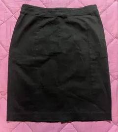 H&M ブラック タイトスカートのサムネイル