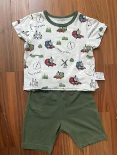 ユニクロ トーマス　半袖パジャマ 80