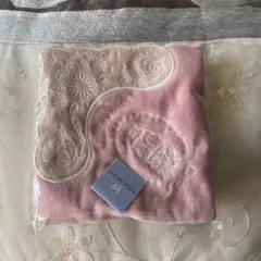 新品タグうき　ウェッジウッド　タオルハンカチ