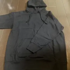 UNIQLO ブラック フード付きパーカー M