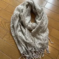 薄ヒョウ柄のショール マフラー