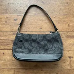 COACH オールドコーチ アクセサリーポーチ シグネチャー ブラック