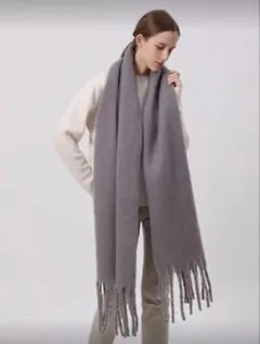 【完売商品】フリンジボリュームマフラー グレー 無地 大判ストール フリンジ付き