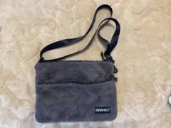 GRAMICCI GOOUT 限定コラボ　サコッシュ グラミチのサコッシュを一挙紹介！定番から限定商品まで | キャンプ