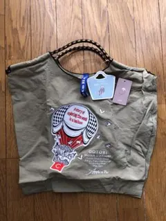 【新品】持ち手の仕様が変えられる★刺繍トートバック　小鳥　鳥　犬　エコバッグ