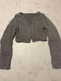 グレー クロップドカーディガン