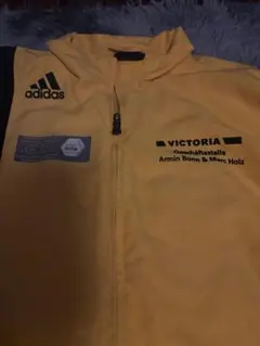 adidas ジップアップジャケット