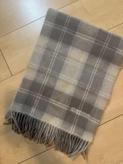 AQUASCUTUM チェック柄マフラー グレー系