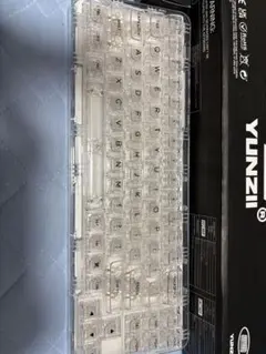 YUNZII X71 メカニカルキーボード　透明