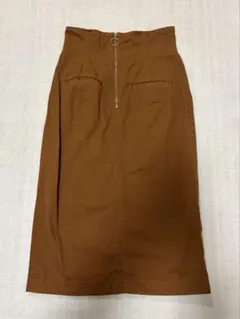 ブラウン タイトスカート サイズ38のサムネイル