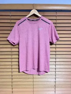 Nike DRI-FIT ランニングTシャツ Mサイズ ピンク