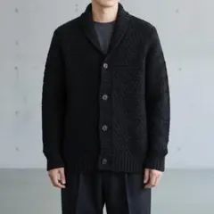 Item thumbnail for item 37a9a25c-cd31-4b56-bfb0-27209fc38a7b