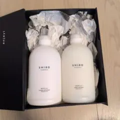 【新品未使用】SHIRO White Lily 洗剤 柔軟剤 ギフトセットのサムネイル