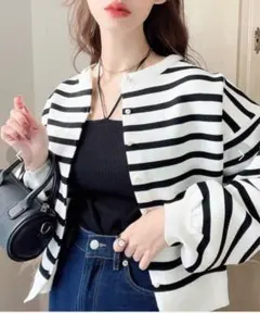 moment +モーメントプラス前後2WAYパール釦スポンジニットカーディガン