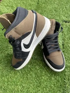 Nike Air Jordan 1 ハイカット スニーカー 23.5㎝