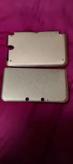 ニンテンドー3DS/2DS アルミニウムケース ゴールド