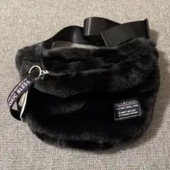 ラブトキシック　LOVETOXIC ボディバッグ