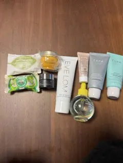 《美品》L'OCCITANEを含むデパコスボディケア系セット　9点　まとめ売り