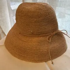 HELEN KAMINSKI バケットハット ベージュのサムネイル