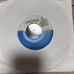 Courtney Melody /Modern Girl 7インチ レコードのサムネイル
