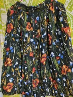 TOGA XTC購入＊ヴィンテージ・お花柄プリーツスカート＊ジャンティーク