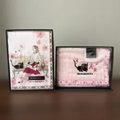 【新品未使用】バーバリー ハンカチ＆タオルハンカチ セット 桜柄 黒猫 箱入り
