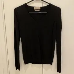 Spick and Span 黒 Vネック 長袖ニット