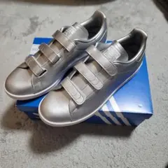 adidas スタンスミス シルバー スニーカーアーバンリサーチ別注28.5cm