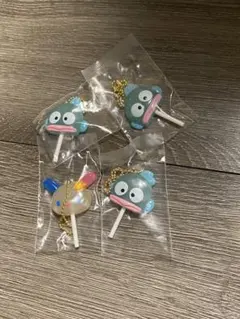 ガチャガチャ　カラフルキャンディチャーム　4個セット　サンリオ