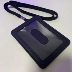 フェイクレザーマルチカードケース ストラップ付き ブラック 黒