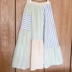 廃盤オシャレウォーカーsomariパッチワークロングフレアスカート／フリーサイズのサムネイル