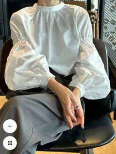 select moca　ボリュームギャザースリーブブラウス【by SON】美品