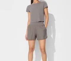 UNIQLO ウルトラストレッチエアリズムショートパンツ　L