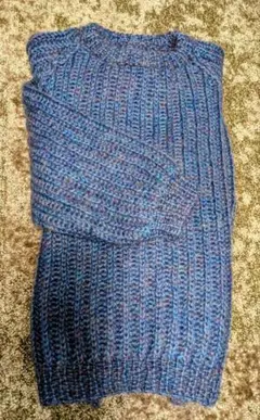 リブ編みニット（モヘア毛糸使用）セーター 青系