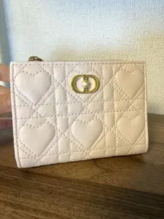 【超レア！限定】Christian Dior ウォレット　キルティング　ハートのサムネイル