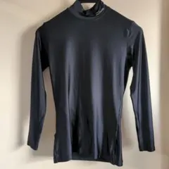 ブラックタートルネックシャツ　MIZUNO