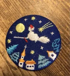 ジブリ　刺繍ブローチ　魔女の宅急便