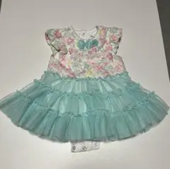 ベビードレス ピンクとミントグリーン