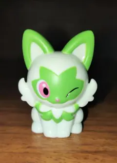 ニャオハ　ミニフィギュア　ポケモン