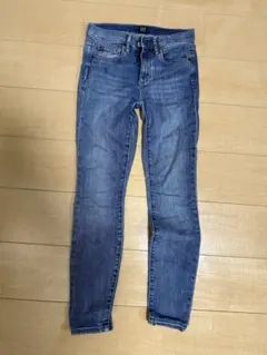 Item thumbnail for item 4eb2634e-61f9-44aa-b0a2-76ed7b8f513e