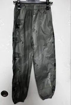 GLOBAL COLUMBIA 幾何学模様 スラックス