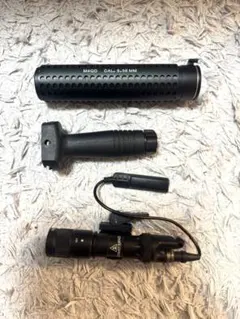 東京マルイ 次世代電動ガン M4A1 リポ化済み 豪華フルセット 完動品 東京マルイ 次世代電動ガン M4A1 リポ化済み 豪華フルセット 完動品