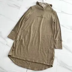 極美品✨ モラビト ワンピース フード カシミヤ混素材 ロゴ ブラウン系のサムネイル