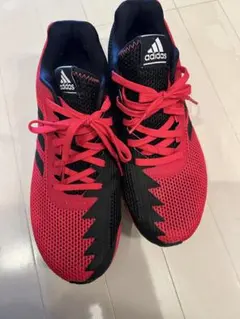 adidas ランニングシューズ レッド/ブラック
