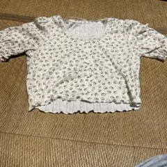 花柄半袖トップス（リブ編み）