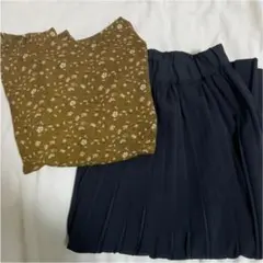 花柄ブラウスとプリーツスカートセット