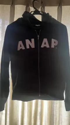 パーカー　ANAP紺×赤アナップのサムネイル