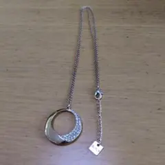 a.v.v クリアストーン ロングネックレス